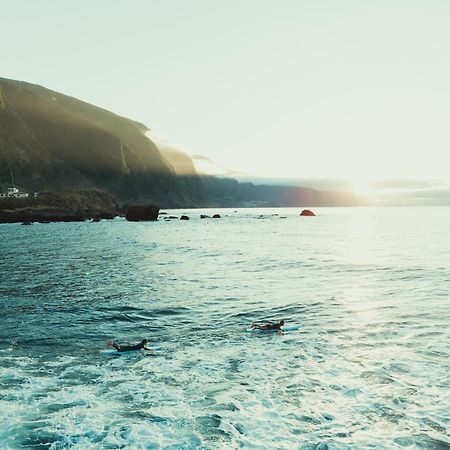 Madeira Surf Lodge เซาวิเซนเจ ภายนอก รูปภาพ