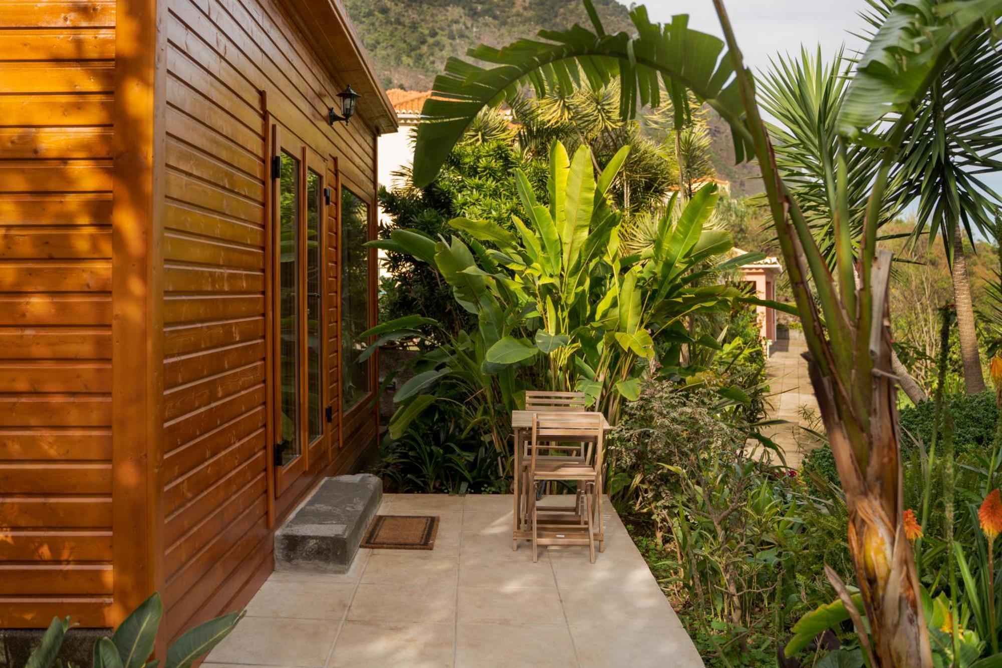 Madeira Surf Lodge เซาวิเซนเจ ภายนอก รูปภาพ