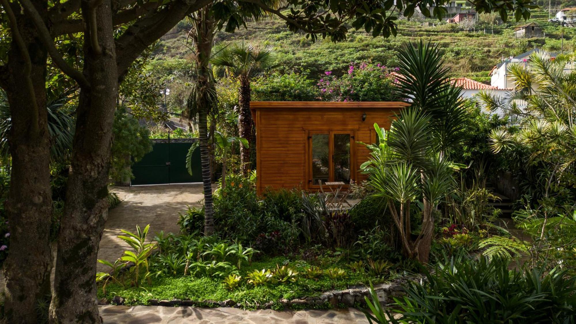 Madeira Surf Lodge เซาวิเซนเจ ภายนอก รูปภาพ