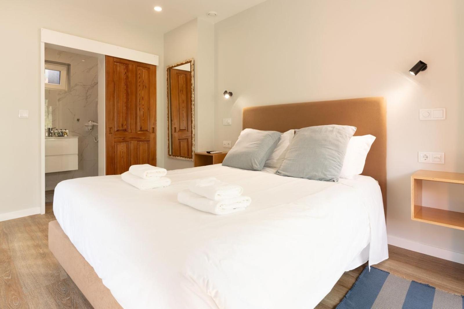 Madeira Surf Lodge เซาวิเซนเจ ภายนอก รูปภาพ