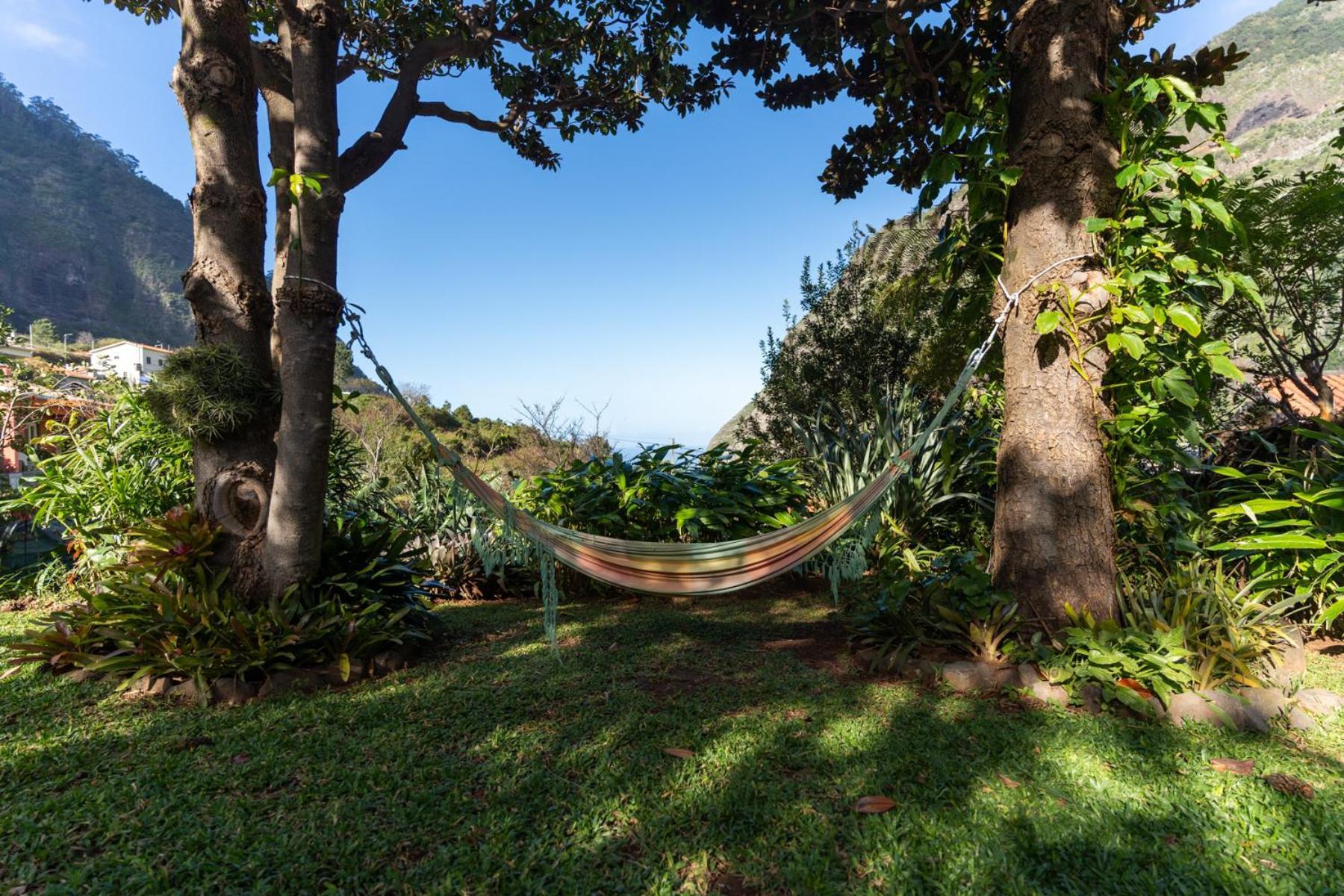 Madeira Surf Lodge เซาวิเซนเจ ภายนอก รูปภาพ