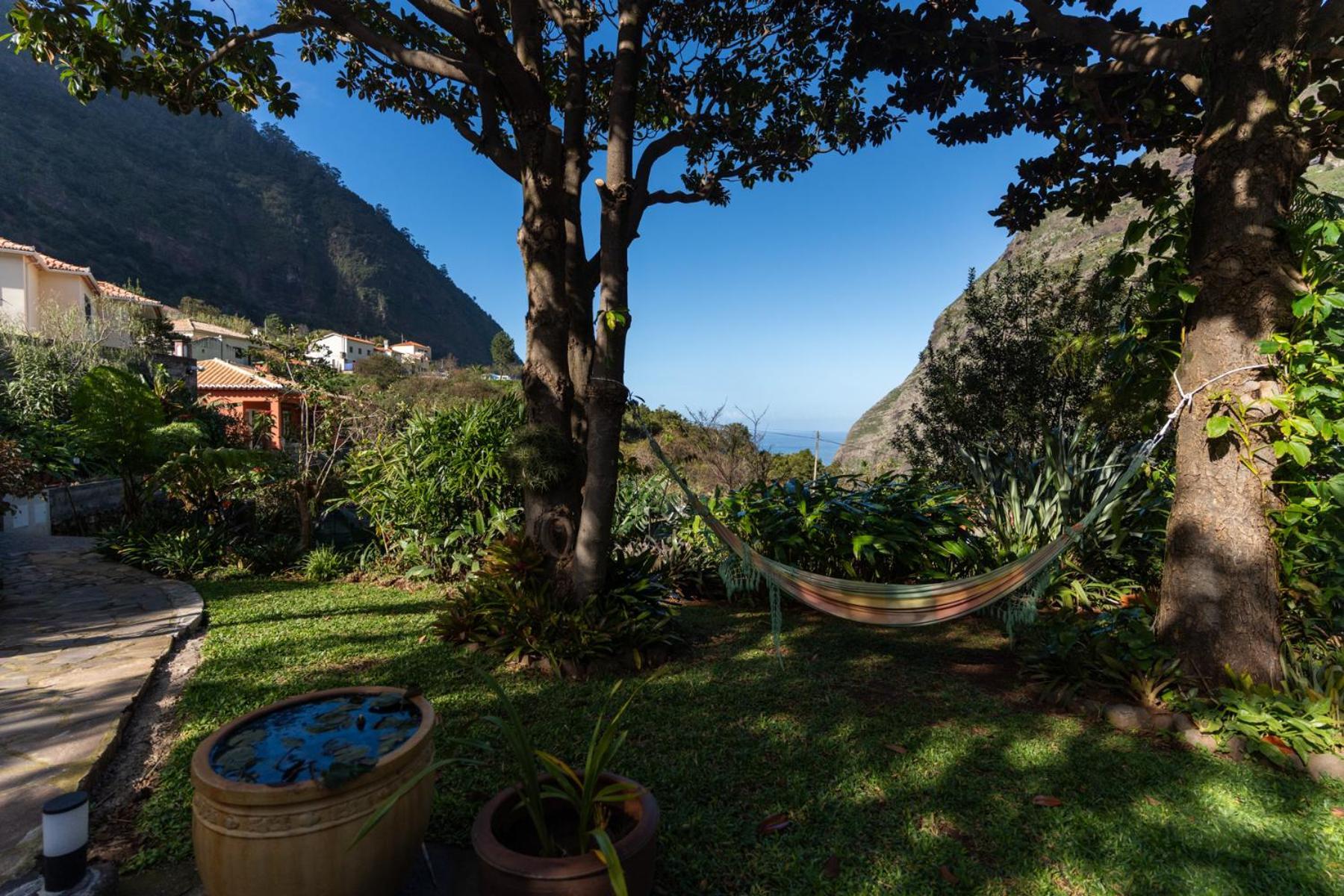 Madeira Surf Lodge เซาวิเซนเจ ภายนอก รูปภาพ