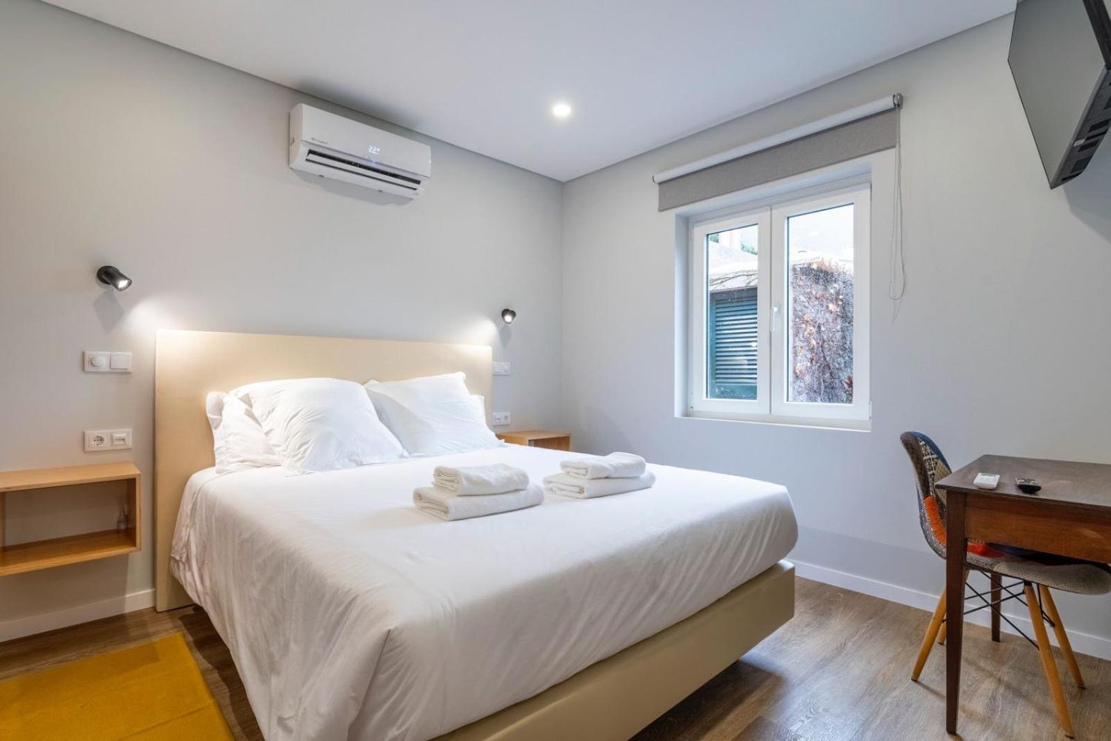 Madeira Surf Lodge เซาวิเซนเจ ภายนอก รูปภาพ